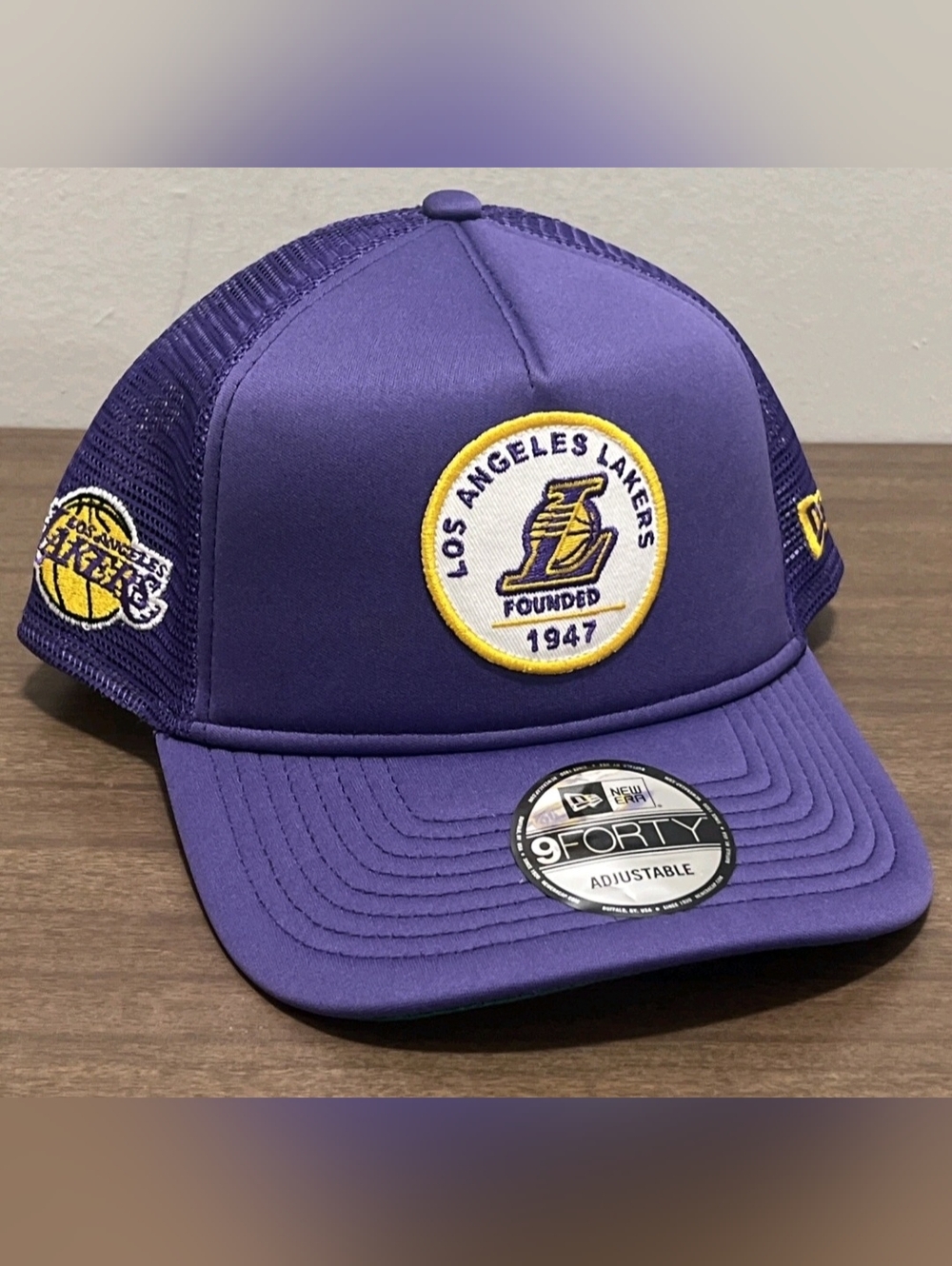 New Era Kids Los Angeles Lakers Purple and Yellow Trucker Cap